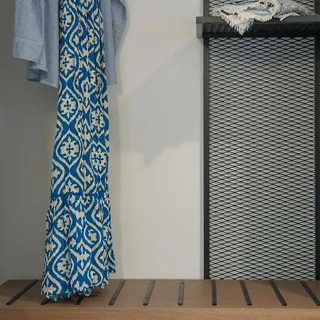 Captain's Seafront Apartmán