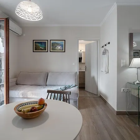 Captain's Seafront * Nydri (Lefkada)