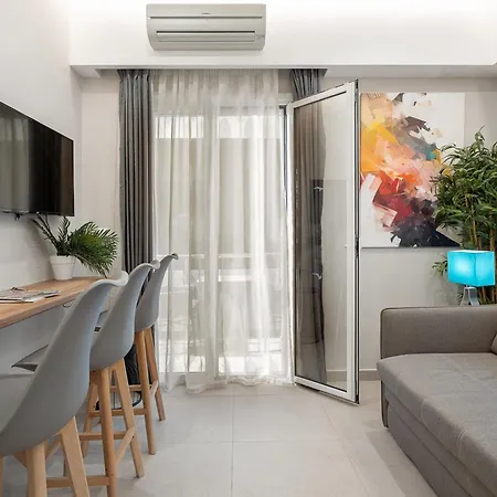 Captain's Seafront *